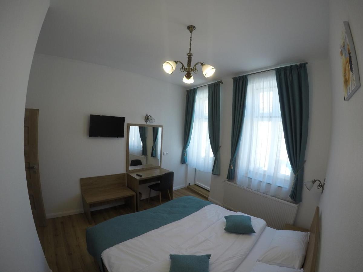 Casa Bacila Hotel ซีบิว ภายนอก รูปภาพ